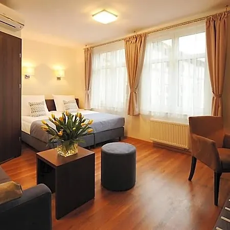 Apartahotel Armon 4*